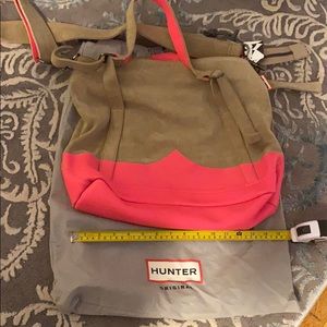 Hunter large zippered shoulder crossbody